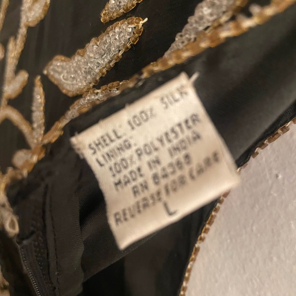 Laurence Kazar Embellished Black and Tan Short Sleeve Blouse - Picture 7 of 7